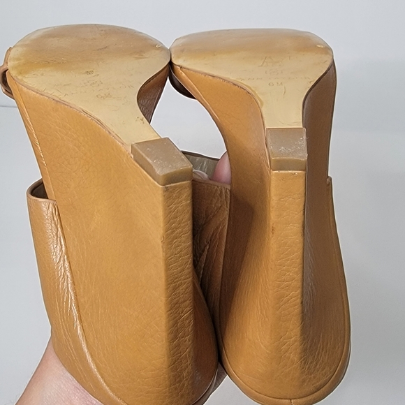 ANN TAYLOR Leather strappy Slip-on Open Toe wedge sandals size 6 - Picture 16 of 16